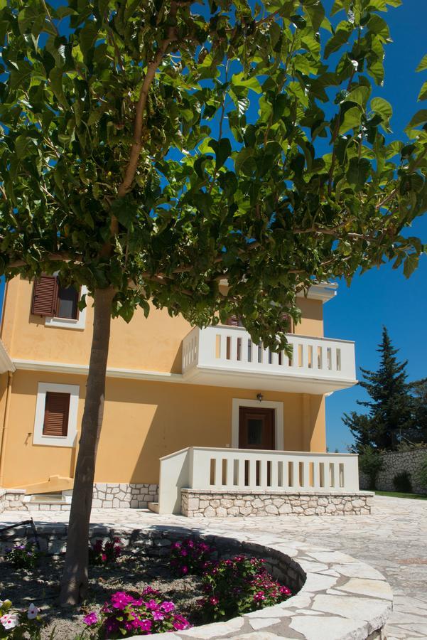 Florena Villas Spanokhorion Bagian luar foto
